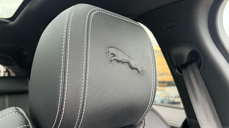 Jaguar F-Pace 2.0 P400e R-Dynamic SE Black 5dr Auto AWD Estate